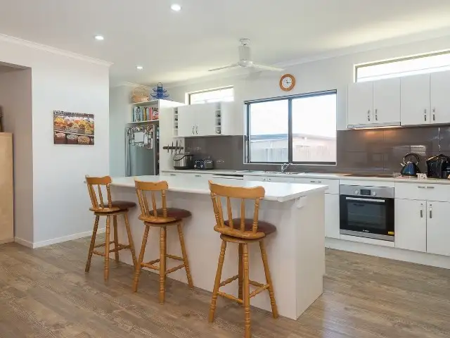 3 Frank Street, Redlynch QLD 4870
