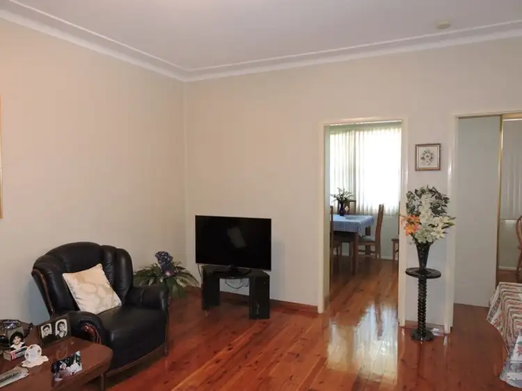 Second view of Homely unit listing, 1/193 Albany Street, Point Frederick NSW 2250