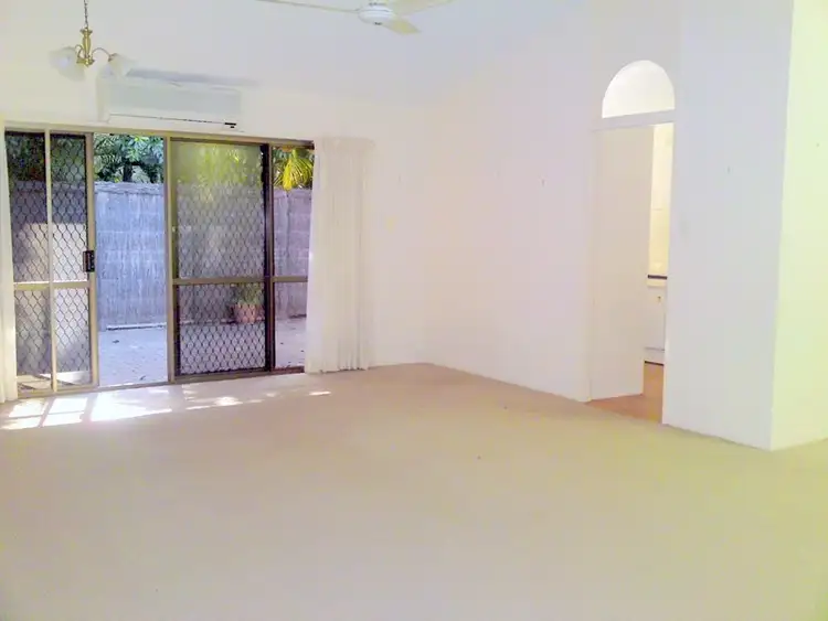 Fifth view of Homely townhouse listing, 9 Freyburg Street, Sorrento QLD 4217