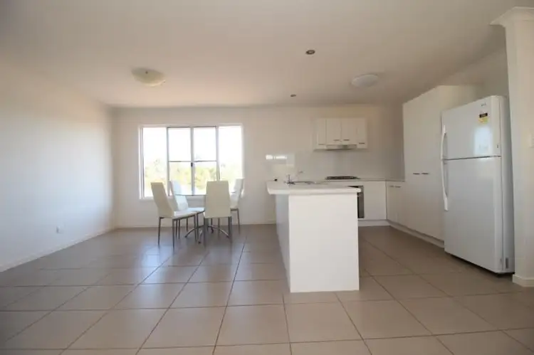 Fifth view of Homely house listing, 1/40 Lakeside Drive, Emerald QLD 4720