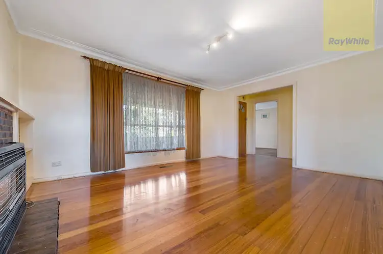 Fourth view of Homely house listing, 8 Rayfield Avenue, Craigieburn VIC 3064