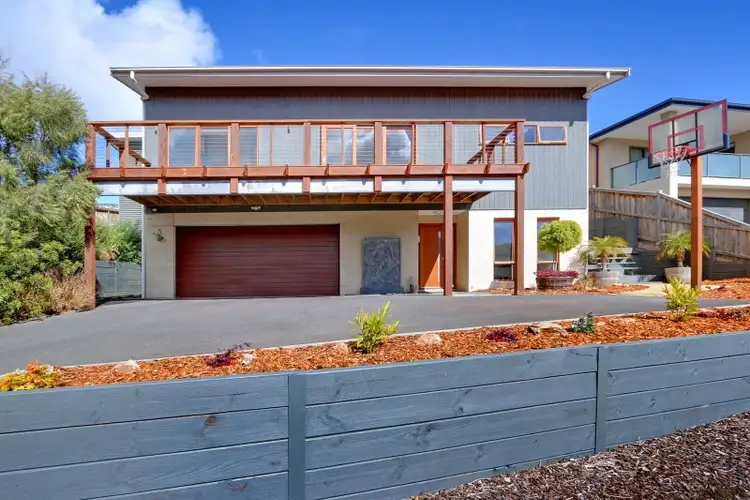 31 Peninsula Sands Boulevard, Rosebud VIC 3939