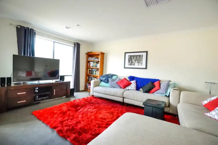 Second view of Homely house listing, 29 Garden Drive, Epsom VIC 3551