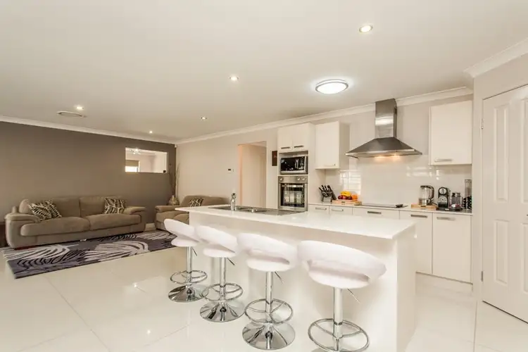 Seventh view of Homely house listing, 6 Van Asch Close, Doolandella QLD 4077
