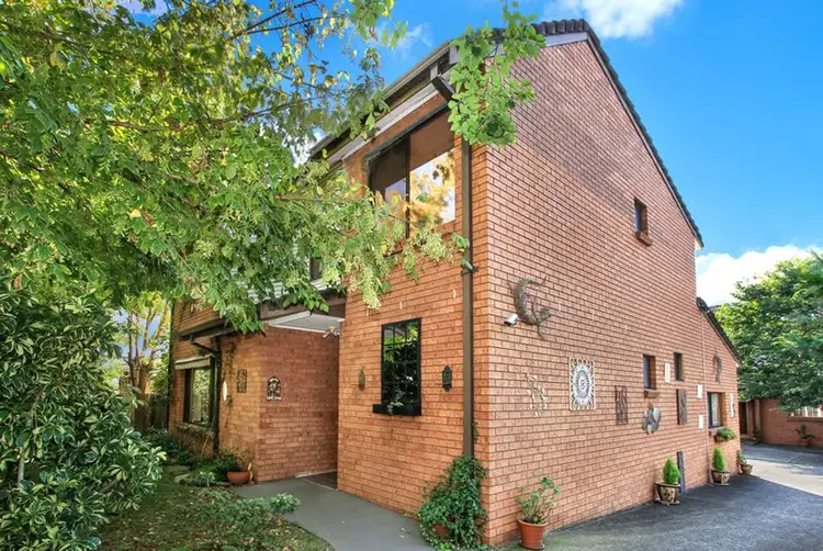 2A/2 Fairy Street, Gwynneville NSW 2500