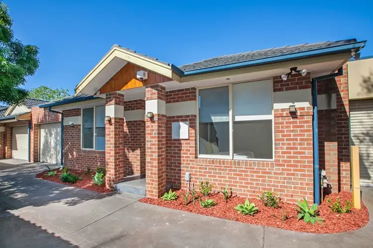 2/152 St Vigeons Road, Reservoir VIC 3073