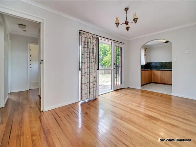 Fifth view of Homely house listing, 3 Keats Court, Bundoora VIC 3083