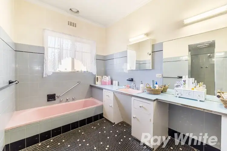 Sixth view of Homely house listing, 25 Strathallan Road, Macleod VIC 3085