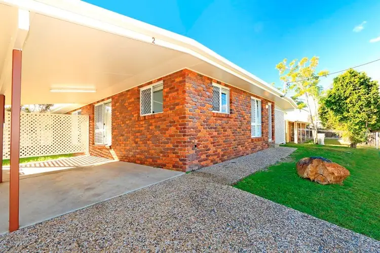 2/16 Poole Street, Kawana QLD 4701