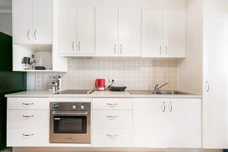 8/155 Gladstone Road, Highgate Hill QLD 4101