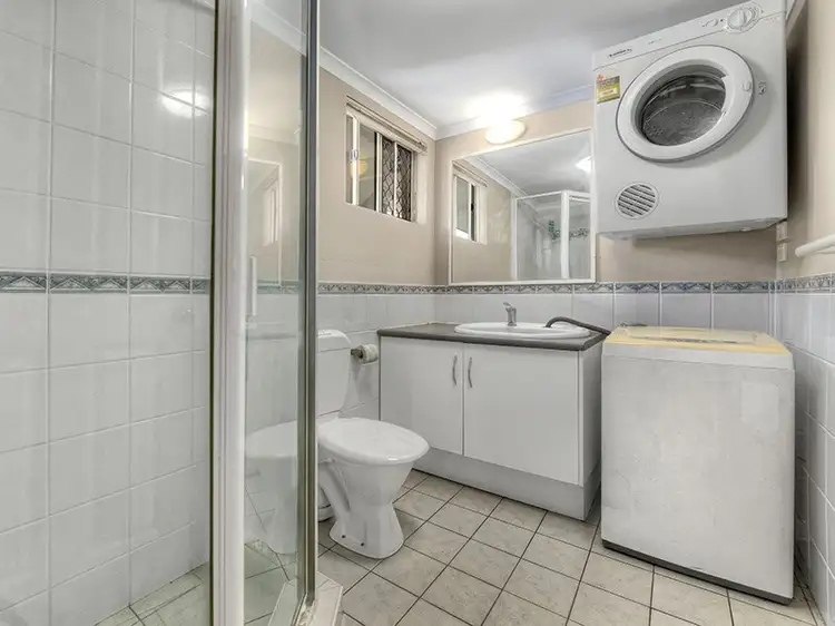 Seventh view of Homely apartment listing, 6/446 Main Street, Kangaroo Point QLD 4169