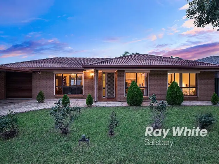 24 Petersens Parade, Salisbury Downs SA 5108