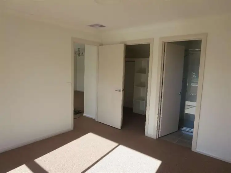 Fifth view of Homely house listing, 34 Lawson Circuit, Lavington NSW 2641