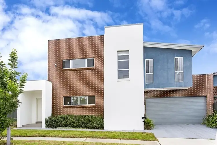 24 Foothills Terrace, Glenmore Park NSW 2745