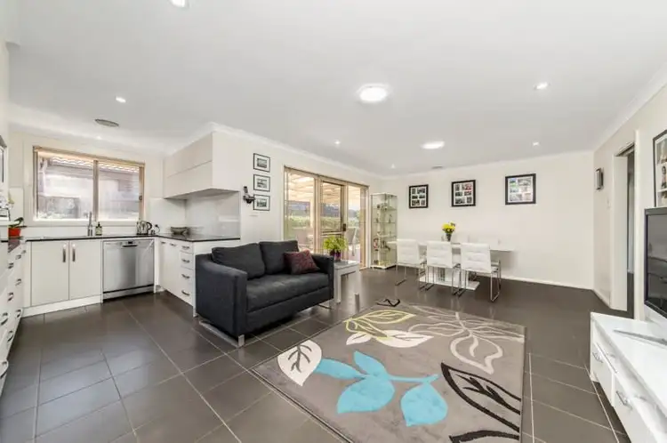 8 Dagmar Berne Street, Macgregor ACT 2615