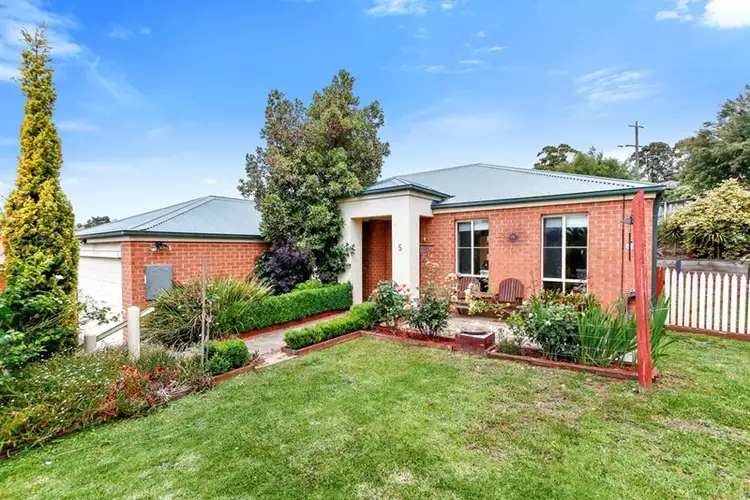 Main view of Homely house listing, 5 Mary Close, Woori Yallock VIC 3139