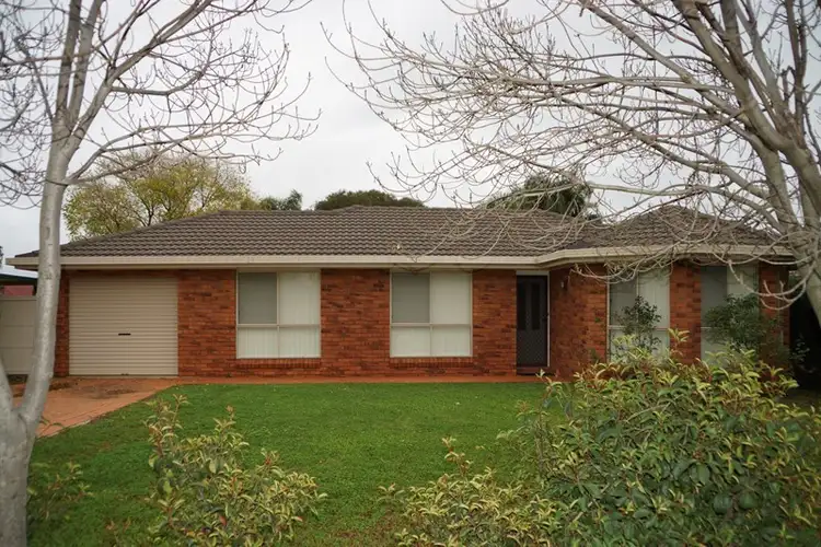 31 Websdale Drive, Dubbo NSW 2830