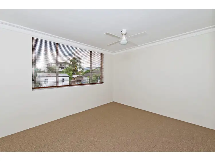 Sixth view of Homely apartment listing, 5/24 Castlebar Street, Kangaroo Point QLD 4169