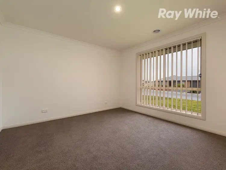 Fifth view of Homely house listing, 20 Britton Court, Jindera NSW 2642