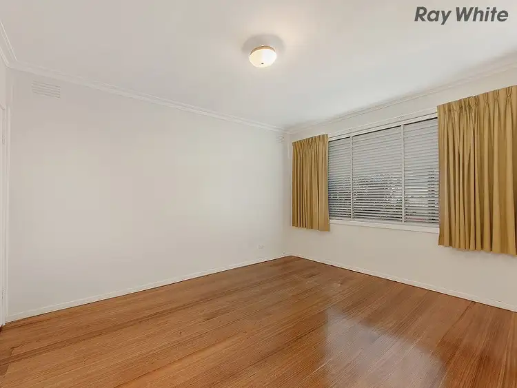 Fifth view of Homely house listing, 17 Stradbroke Drive, St Albans VIC 3021