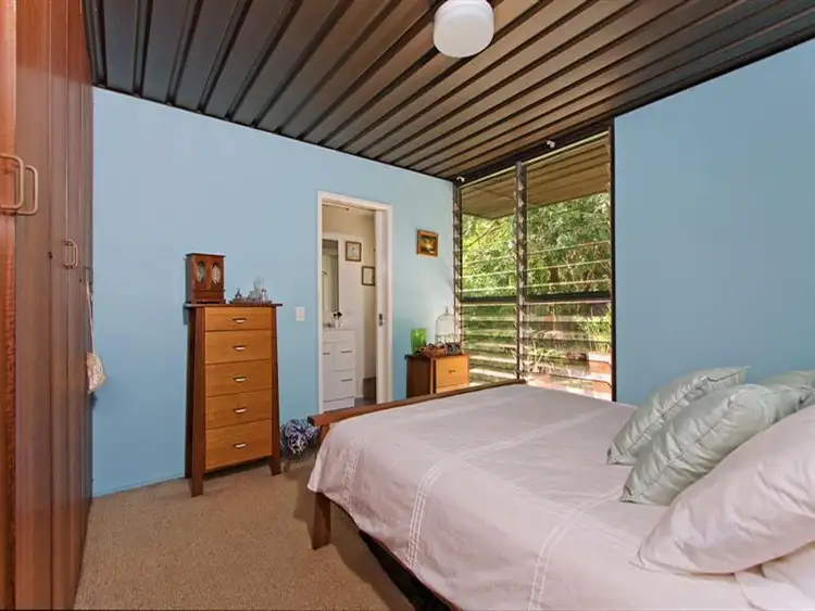 Fifth view of Homely house listing, 2 Blanc Close, Westlake QLD 4074
