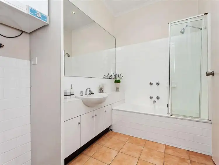 Sixth view of Homely apartment listing, 37/9-19 Miller Street, Fitzroy North VIC 3068