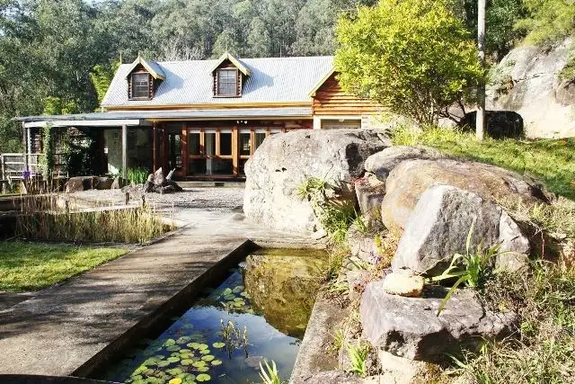 183 Rocky Creek Road, Wollombi NSW 2325