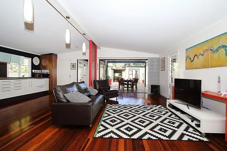 Fourth view of Homely house listing, 817 Cavendish Road, Holland Park QLD 4121