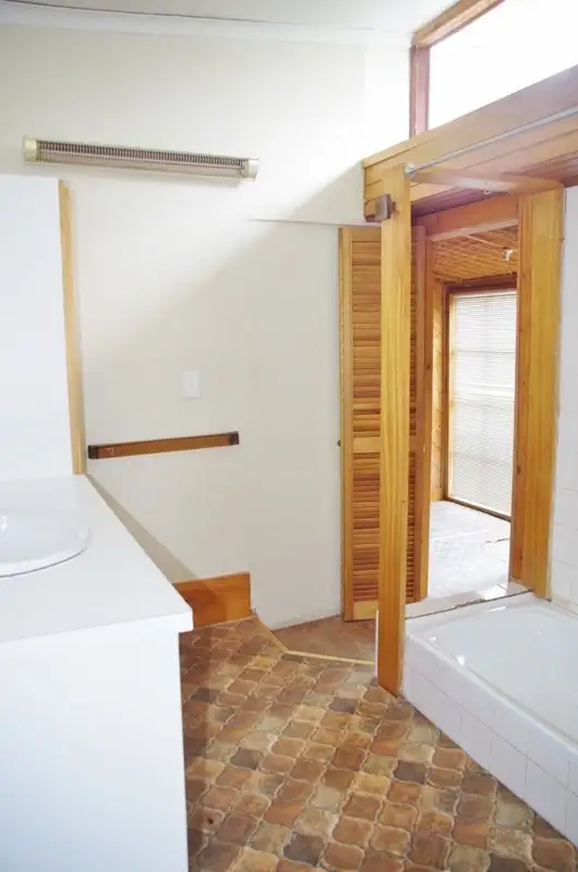 Seventh view of Homely house listing, 322 Ral Ral Avenue, Renmark SA 5341