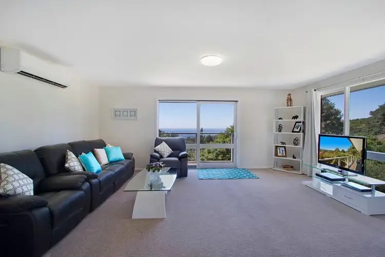 Second view of Homely house listing, 2 Nina Place, Kurrajong Heights NSW 2758