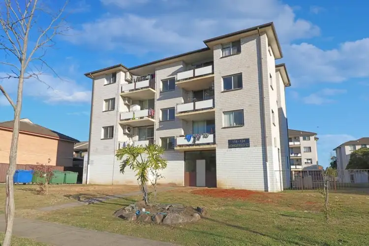 17/118 Longfield Street, Cabramatta NSW 2166