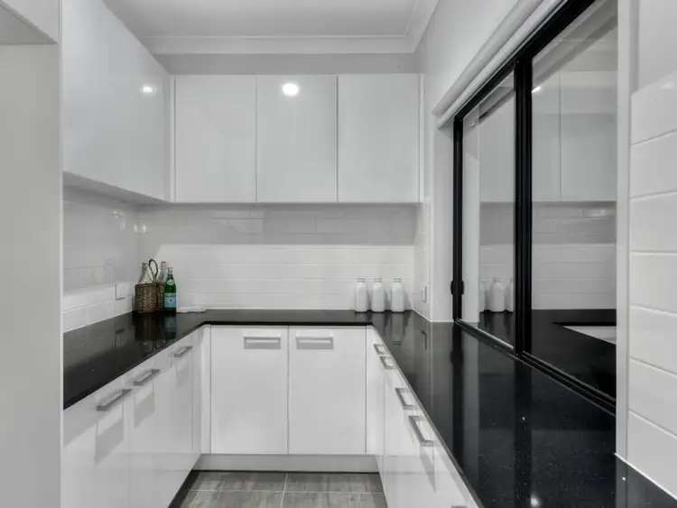 Seventh view of Homely house listing, 27 Armstrong Road, Cannon Hill QLD 4170