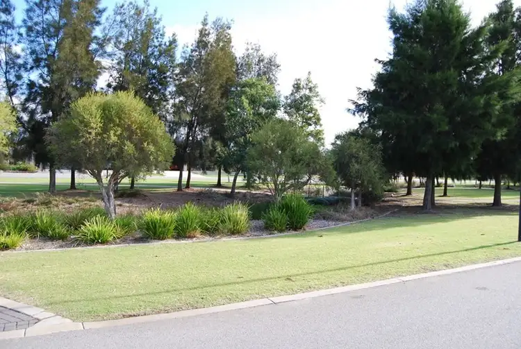 11A Baystone Parade, Harrisdale WA 6112
