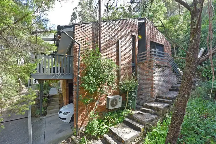 107 Wareemba Avenue, Thornleigh NSW 2120