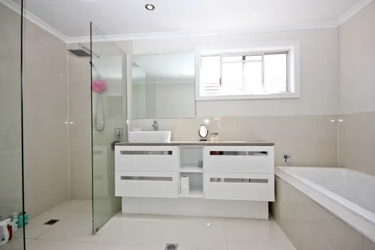 Sixth view of Homely other listing, 2/5 Dowling Drive, Southport QLD 4215