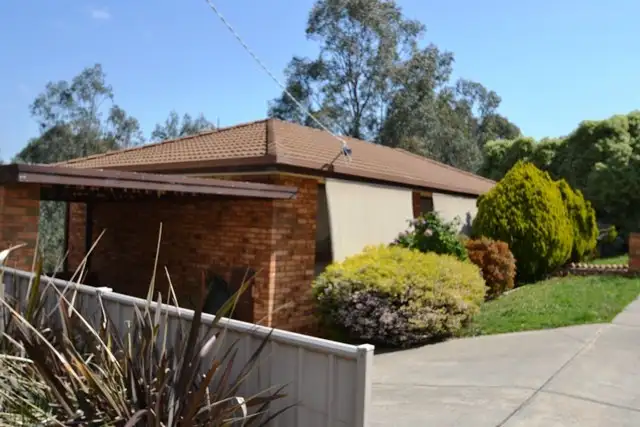36 Hanley Crescent, Seymour VIC 3660