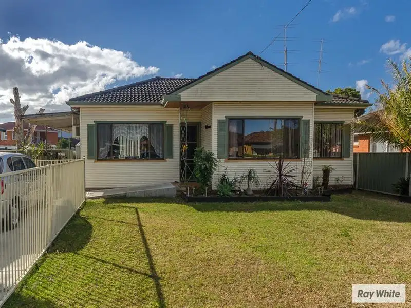 Main view of Homely house listing, 43 Craig Crescent, Dapto NSW 2530