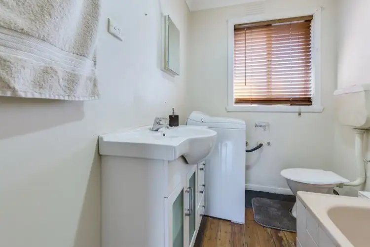 Seventh view of Homely unit listing, 2/38 Spring Street, Thomastown VIC 3074