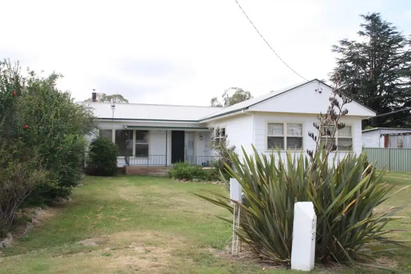 Main view of Homely house listing, 23 Lewis, Glen Innes NSW 2370