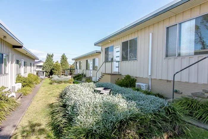 Main view of Homely unit listing, 3/33 Frith Street, Kahibah NSW 2290