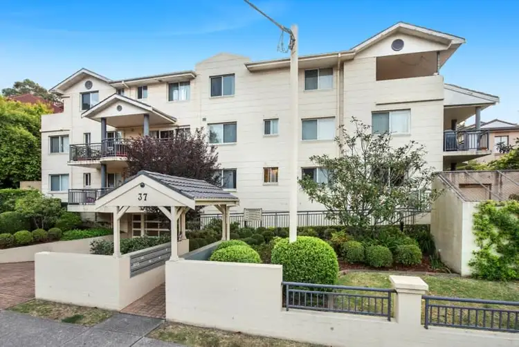 32/37-39 Sherbrook Road, Hornsby NSW 2077