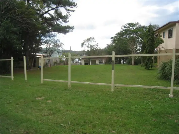 15 Bayview Road, Russell Island QLD 4184