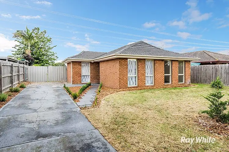 14 Strafford Avenue, Cranbourne VIC 3977