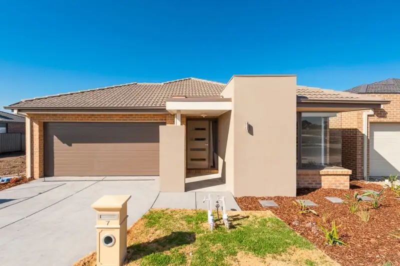 Main view of Homely house listing, 7 Kangaroo Road, Craigieburn VIC 3064
