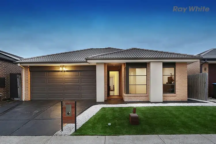 31 Sunnybank Drive, Point Cook VIC 3030