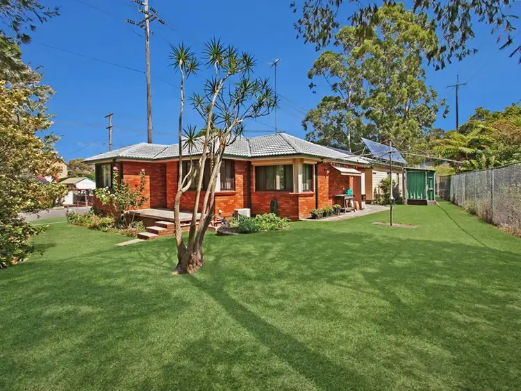 97 Glencoe Street, Sutherland NSW 2232