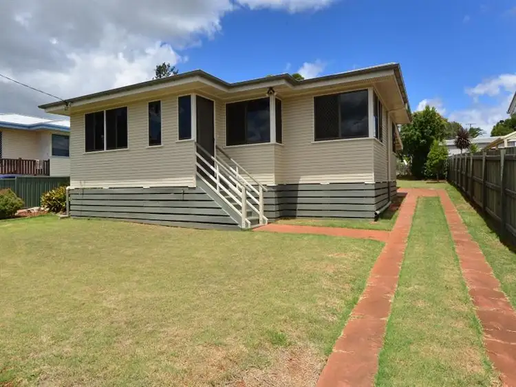 14 Hanlon Street, Newtown QLD 4350