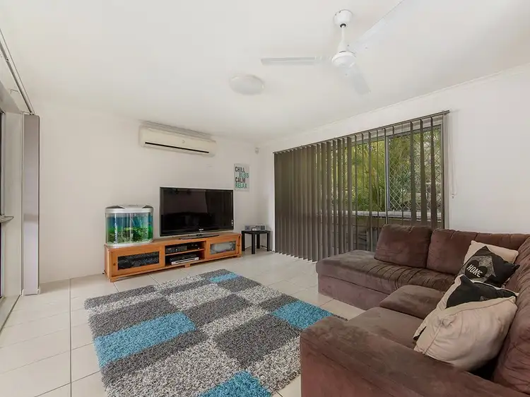 Fourth view of Homely house listing, 4 Cabot Court, Merrimac QLD 4226