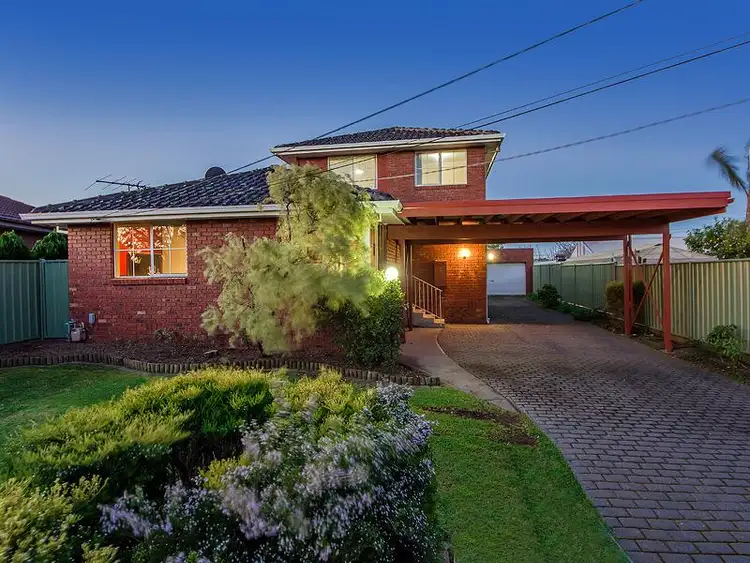 2 Stewart Close, Kealba VIC 3021