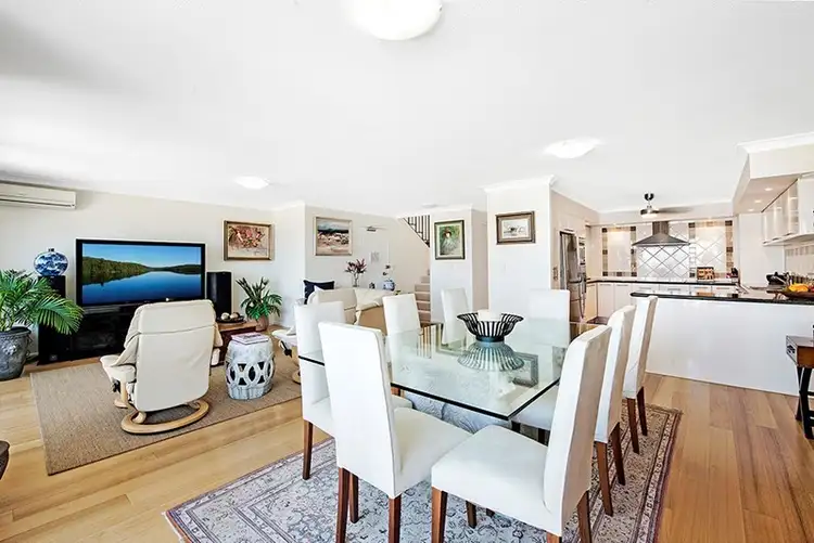 Sixth view of Homely apartment listing, 11/93 Albatross Avenue, Mermaid Beach QLD 4218